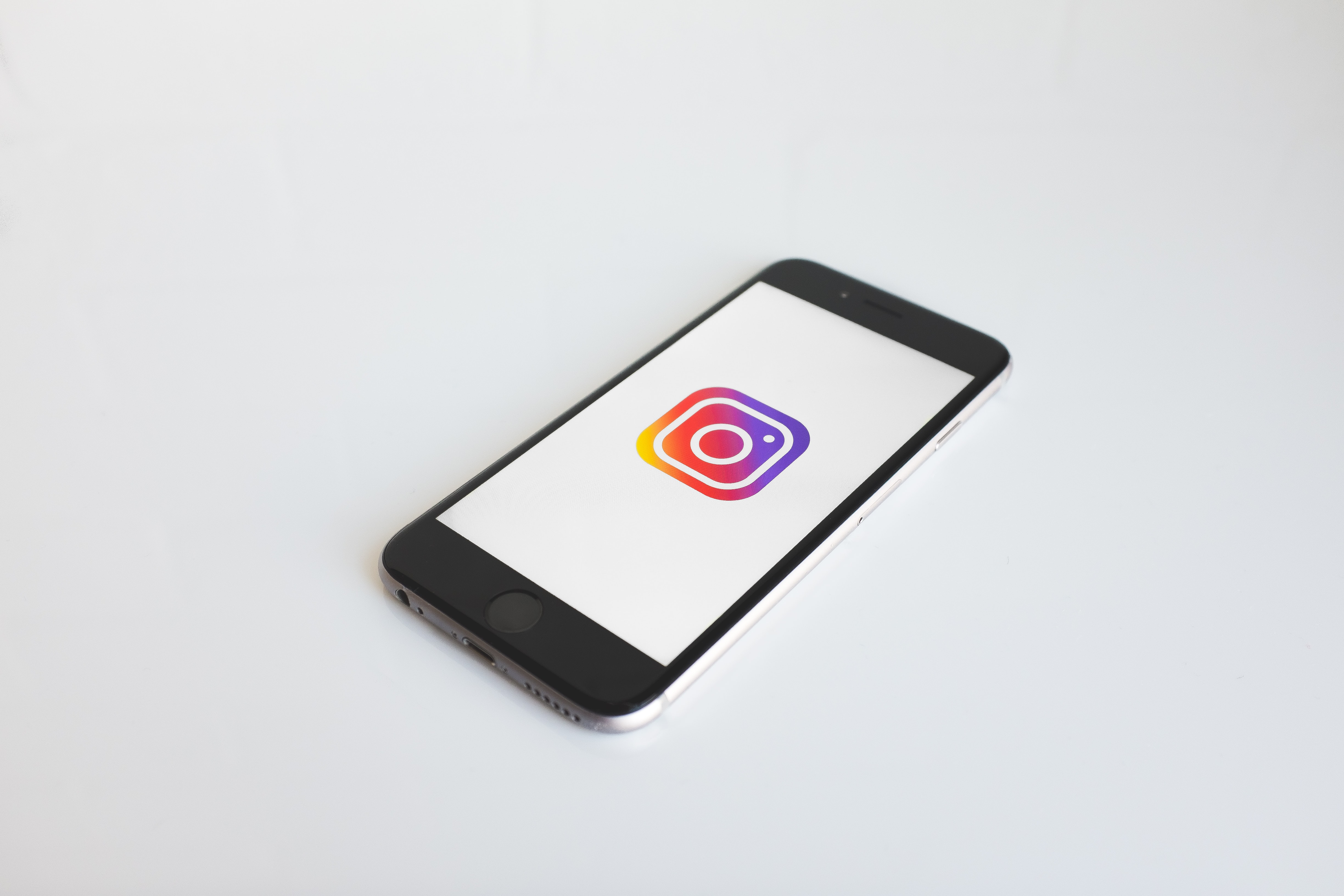 Comment mettre en place une FAQ sur le réseau social Instagram ?